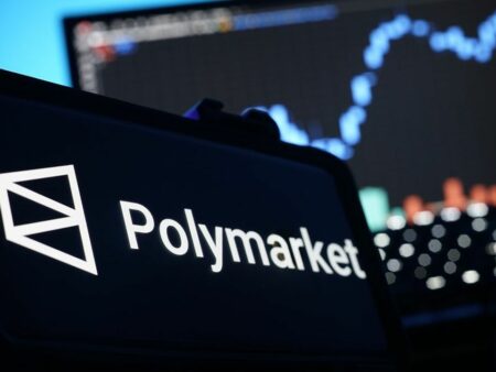Polymarket : un trader empoche 1 million de dollars avec un taux de réussite de 93 % sur des paris liés à la guerre